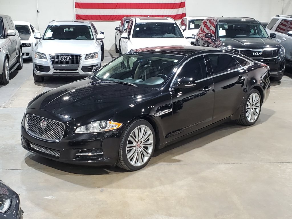 Used 2014 Jaguar XJ L Supercharged RWD image 42