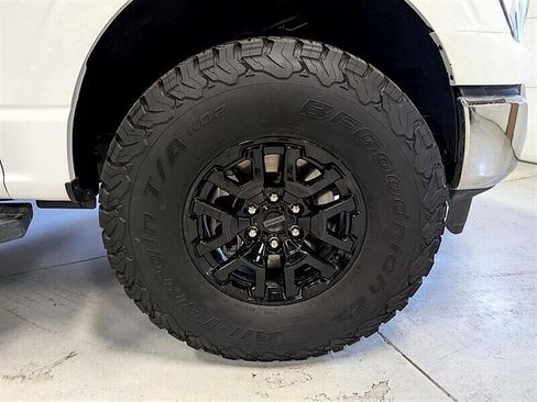 Used 2023 Ford F150 Lariat image 17