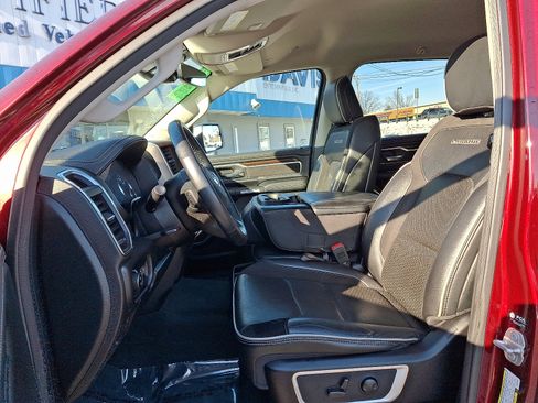 Used 2022 RAM 1500 Laramie image 13