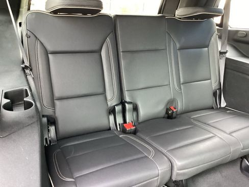 Used 2024 Chevrolet Tahoe Premier image 25