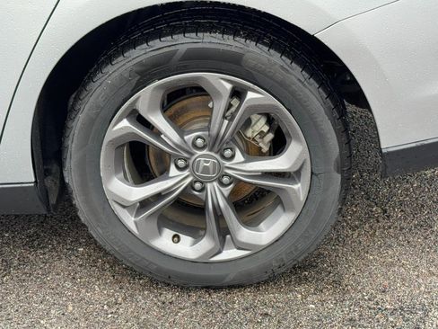 Used 2024 Honda Accord EX image 6