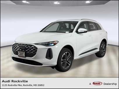 Used 2025 Audi Q5 Premium w/ Convenience Package