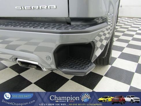 Used 2024 GMC Sierra 1500 Denali AWD/4WD image 18