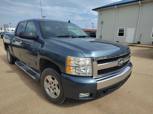 Used 2008 Chevrolet Silverado 1500 LT w/ Power Pack Plus RWD image 3