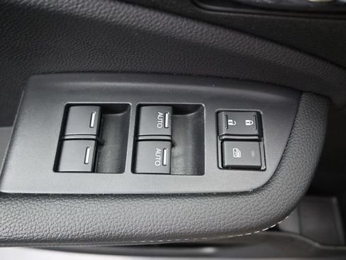 Used 2025 Honda Ridgeline RTL image 11