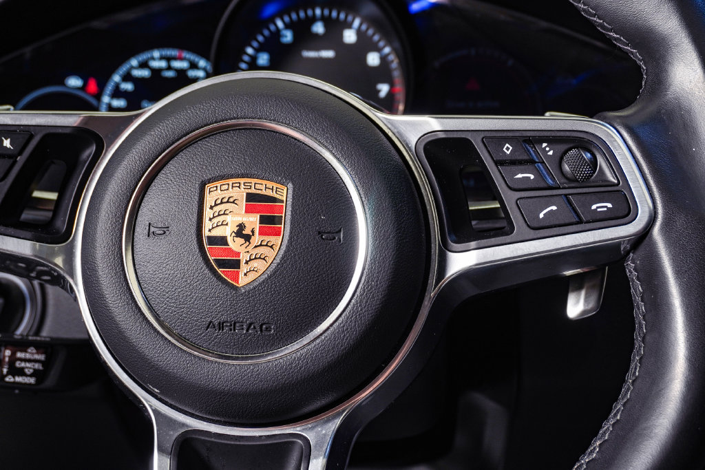 Certified 2023 Porsche Cayenne S AWD/4WD image 19