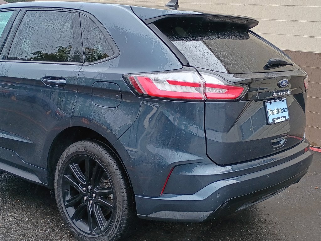 Used 2024 Ford Edge ST-Line AWD/4WD image 7