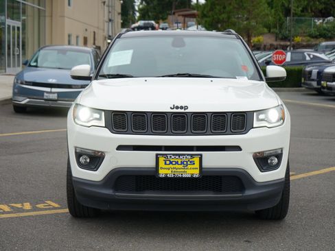 Used 2019 Jeep Compass High Altitude AWD/4WD image 2