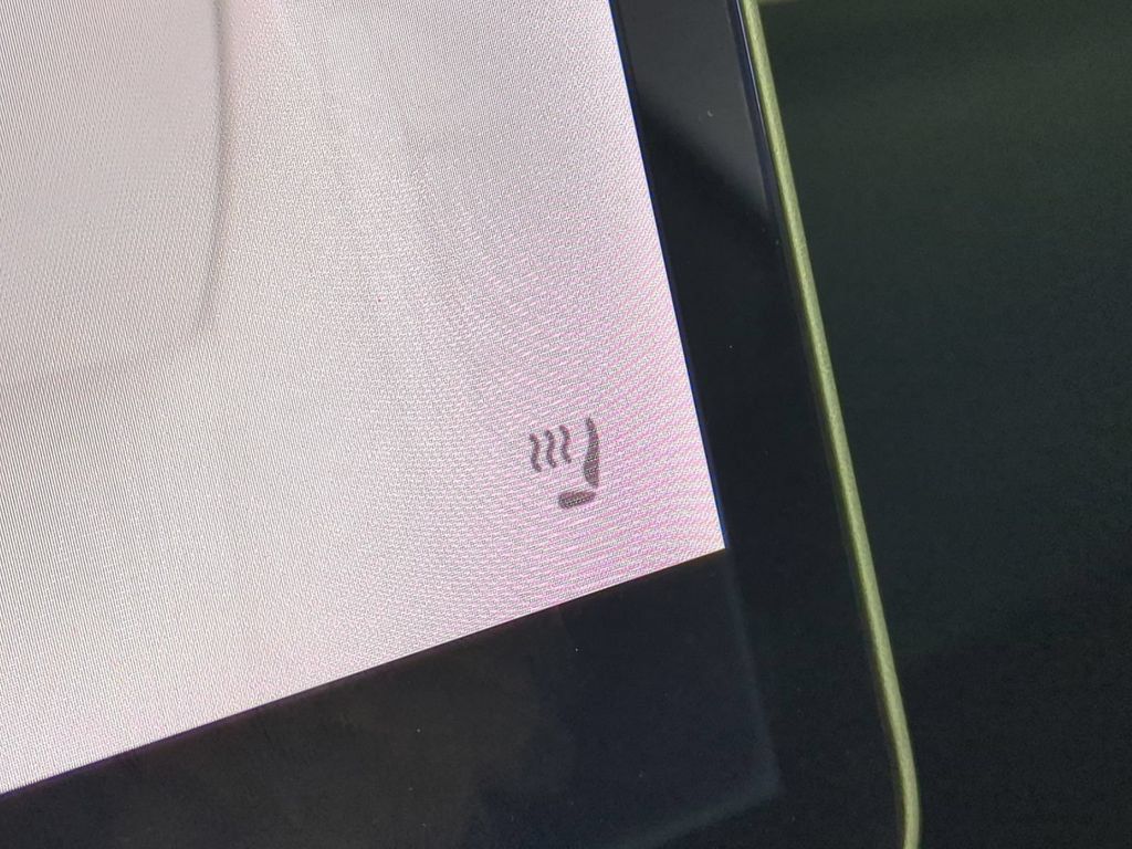 Used 2020 Tesla Model 3 Standard Range Plus RWD image 27