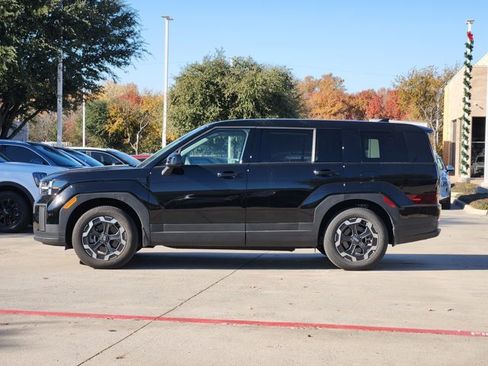 Used 2025 Hyundai Santa Fe SE image 4