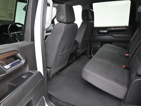 Certified 2024 Chevrolet Silverado 2500 LT image 16