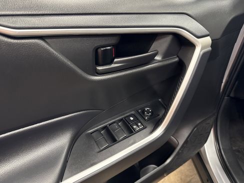 Used 2024 Toyota RAV4 LE image 25