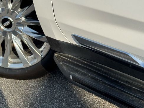 Certified 2023 Cadillac Escalade Premium Luxury w/ Performance Package image 13