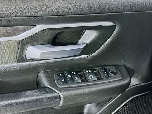 Used 2022 RAM 1500 Big Horn AWD/4WD image 24