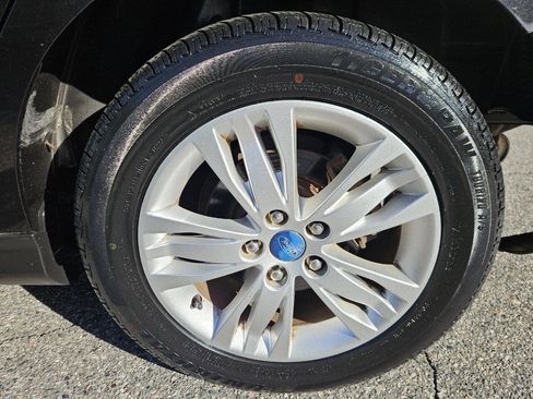 Used 2012 Ford Focus SEL FWD image 28