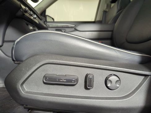 Certified 2024 Honda Pilot Elite image 26
