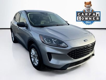 Used 2022 Ford Escape SE w/ Convenience Package