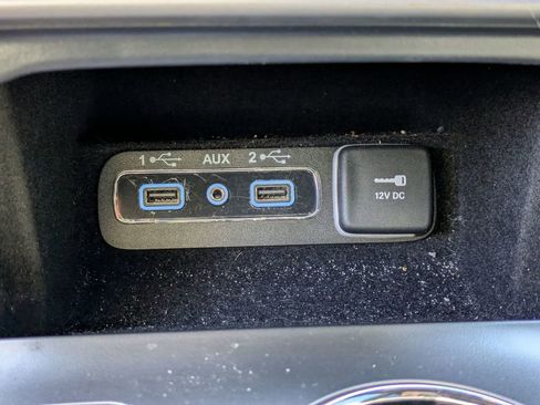 Used 2019 Jeep Grand Cherokee Altitude image 28