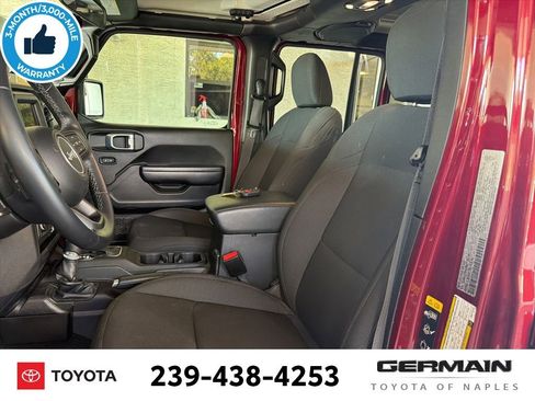 Used 2021 Jeep Wrangler Unlimited Sport AWD/4WD image 13