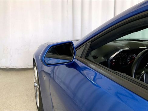 Used 2017 Chevrolet Camaro SS RWD image 10