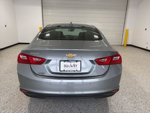 Used 2024 Chevrolet Malibu LT FWD image 4