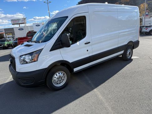 New 2026 Ford Transit 250 148 Medium Roof Extended AWD image 22