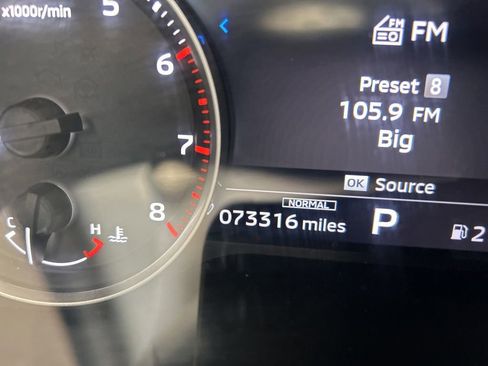 Used 2022 Mitsubishi Outlander ES image 47