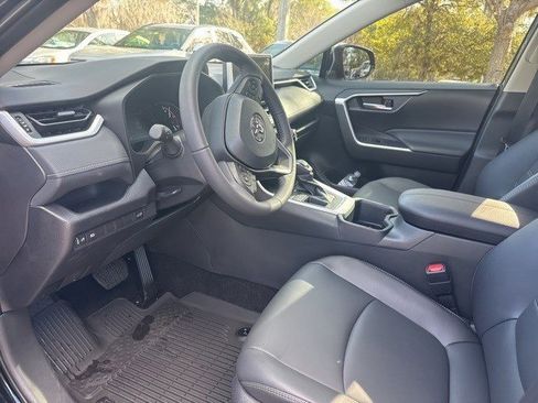 Certified 2025 Toyota RAV4 XLE Premium image 2