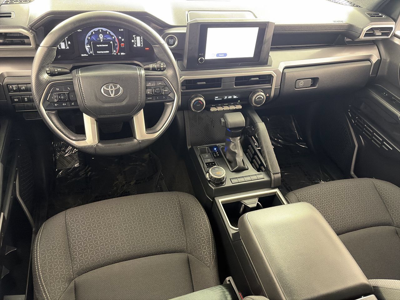 Used 2025 Toyota 4Runner SR5 AWD/4WD image 20
