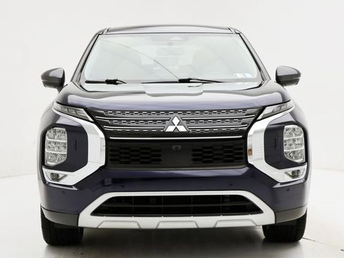 Used 2022 Mitsubishi Outlander SE image 5