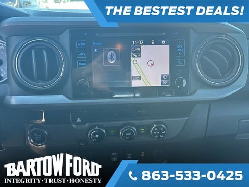 Used 2018 Toyota Tacoma SR5 image 10