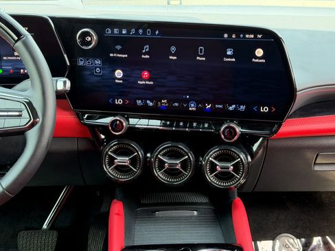 Used 2025 Chevrolet Blazer EV SS image 18