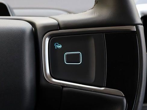 Certified 2025 Ford Expedition Platinum w/ Driver's Package image 30