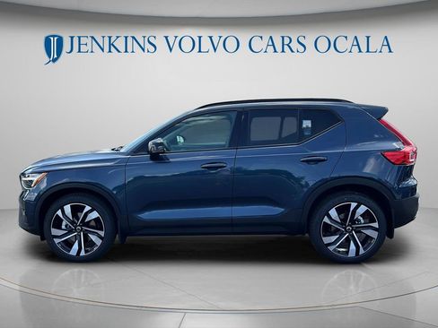 New 2026 Volvo XC40 B5 Plus w/ Protection Package Premier AWD/4WD image 6