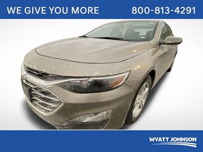 Used 2024 Chevrolet Malibu LT