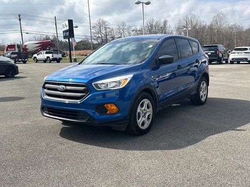 Used 2017 Ford Escape S image 8