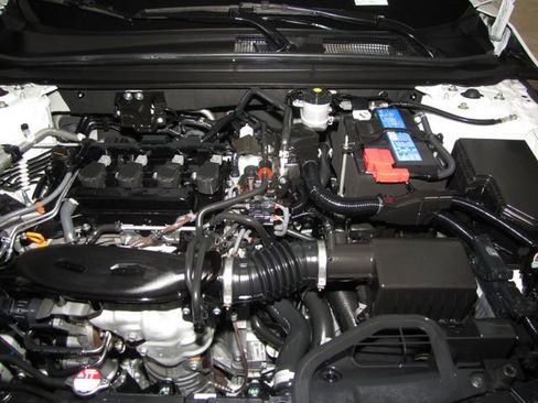 Certified 2025 Honda Accord LX image 20