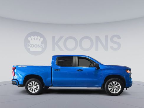 Used 2025 Chevrolet Silverado 1500 Custom image 12