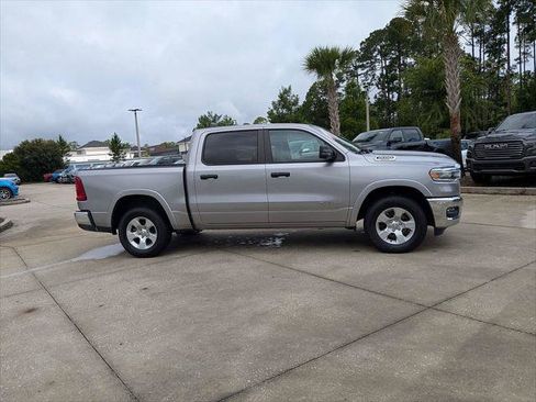 Certified 2025 RAM 1500 Big Horn AWD/4WD image 2
