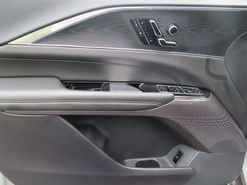 Certified 2024 Cadillac Lyriq Sport w/ LPO, Floor Liner Package AWD/4WD image 9