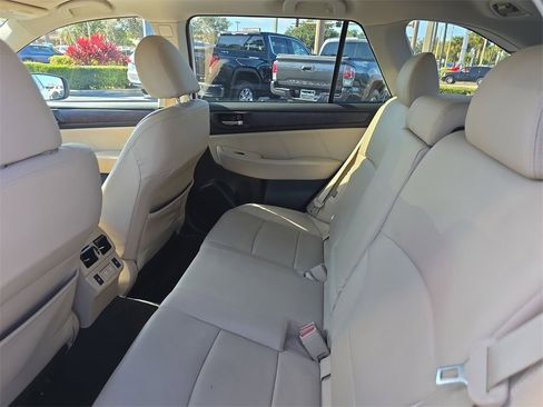 Used 2019 Subaru Outback 2.5i Limited w/ Popular Package #2 image 11