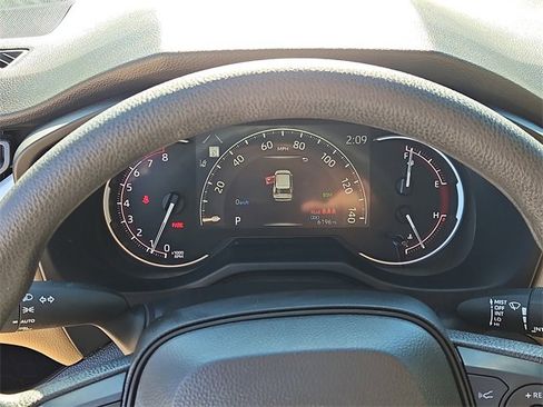 Used 2024 Toyota RAV4 XLE image 20