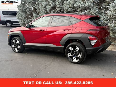 Used 2025 Hyundai Kona SEL image 5