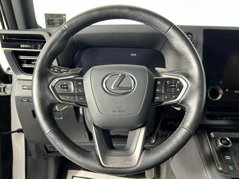 Used 2024 Lexus GX 550 w/ Accessory Package (Z1) AWD/4WD image 31