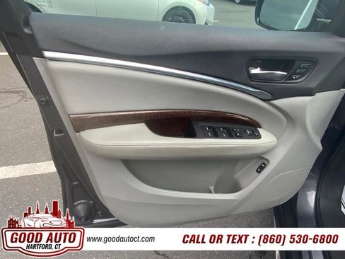 Used 2018 Acura MDX SH-AWD image 15