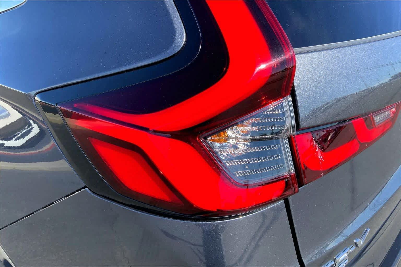 Used 2024 Honda CR-V Sport Touring image 28