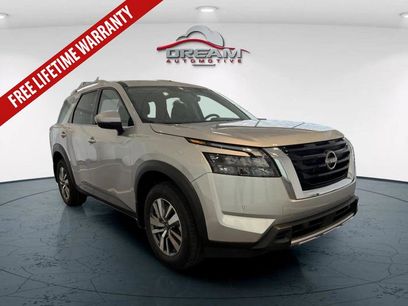 New 2025 Nissan Pathfinder SL