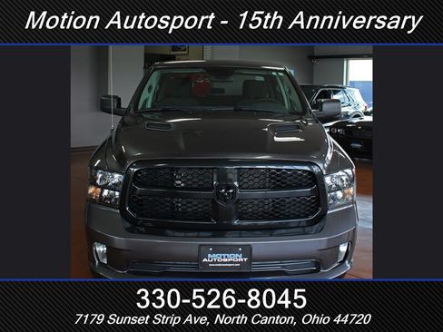Used 2019 RAM 1500 Express w/ Wheel & Sound Group AWD/4WD image 4