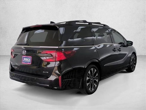 Used 2025 Honda Odyssey Elite image 5