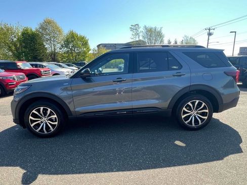 Used 2026 Ford Explorer ST-Line AWD/4WD image 9